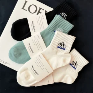 Summer Deodorant and Sweat-Absorbent Cotton Socks Sports and Leisure Embroidered Socks for Man
