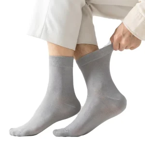 Sustainable Bamboo Fiber Dress Socks Eco friendly Anti bacterial Business Socks for Men