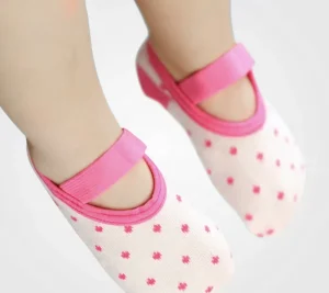 Thin Knitted Cute Kids’ Non Slip Socks for All Seasons Anti Static Crew Socks for Toddlers Soft Floor Socks