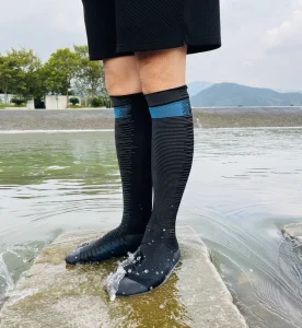 Unisex Breathable Waterproof Quick Dry Striped Sport Socks No Show Cuff Bottom Body Winter Knitted Nylon Skiing Trekking Hiking