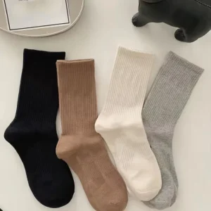 Unisex Winter Women Casual Dress Socks Custom Logo Jacquard Cuff Knitted Cotton Crew Sweat-Resistant Bulk Men Grip Sports Socks