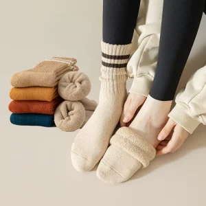 Vintage Striped Comfortable Warm Socks Ladies Women Winter Thick Terry Crew Socks