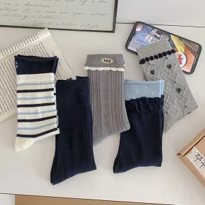 WJN Women’s Summer Daily Casual Mid Calf Breathable Cotton Socks Letter Pattern Boneless Black White Gray Knitted