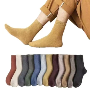 Whole Terry Casual Winter Men’s Crew Socks Standard Thickness Custom Cotton Socks