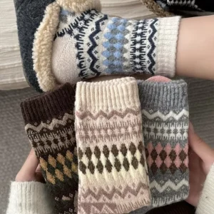 Winter Warm Retro Ethnic Pattern Thick Slouch Socks Women’s Nordic Fair Isle Argyle Wool Socks