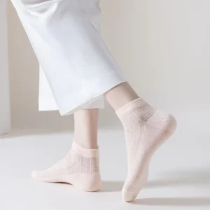 Women Cotton Socks Hollow Out Simple Short Tube Breathable Sweat Absorbing Boat Socks
