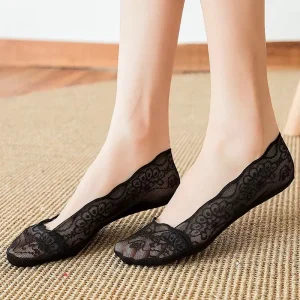Women Summer Breathable Anti slip High Stretch Lace No Show Socks Sex yn Beautiful Causal Invisible Sox for Girls