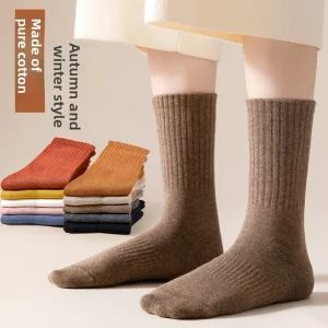 Women’s 100% Cotton Winter Knitted Single Needle Mid Calf Sports Socks Quick Dry Casual Daily Use No Seam Black