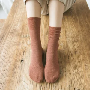 Women’s All-Season Mid-Length Cotton Socks Solid Color Simple Flat Pile Design Sports Socks for Spring Summer Autumn Winter