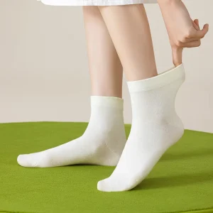 Women’s Cotton Ankle Socks 200-needle Seamless Antibacterial High Elastic Soft Breathable Spring Socks for All Seasons