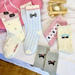Women’s Korean-style Sweet Bow-knot Cotton Blend Knitted Crew Length Breathable Casual Socks Spring Season Fashionable Socks