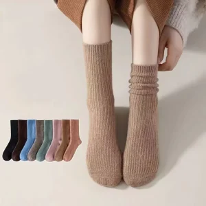 Womens Merino Wool Socks Thick Thermal Crew for Daily Use Warm Winter Hiking Work Cuff Ladies Comfortable Boot Socks