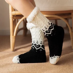 Women’s Slipper Socks Thick Fluffy and Fuzzy Winter Socks Fuzzy Warm Classic Plaid Winter Socks