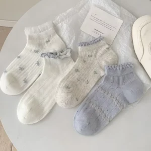Women’s Socks Spring Thin Breathable Hollow-out Floral No-show Socks for Summer Wear