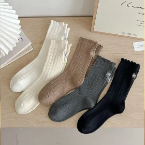 Women’s Solid Color Cotton Socks Flower Embroidered Sweat Absorbing and Breathable Crew Length Trendy Middle Tube
