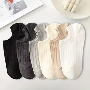 Women’s Summer Boat Socks Invisible Knitted Non Slip Daily Use Socks with Logo on Body Cuff Bottom