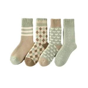 Women’s Thick Terry Crew Socks Baby Green Argyle Pattern Casual Warm Towel Socks Mint Green for Autumn and Winter