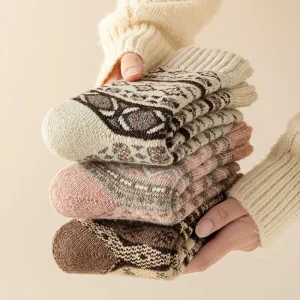 Women’s Ultra Thick Wool Terry Socks Autumn Winter Mid-Calf Retro Pattern Long Socks Knitted Nylon Crew Body Cold-Proof Warm