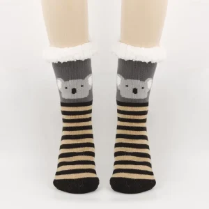 Women’s Winter Thick Non Slip Maternity Socks Cartoon Animal Design Cold Resistant Terry Material Ankle Length Knitted Socks