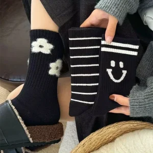 Women’s Winter Thickened Warm Knitted Cotton Striped Mid-Calf Slouch Socks Sweat-Absorbent Trendy Korean Style Camellia Black